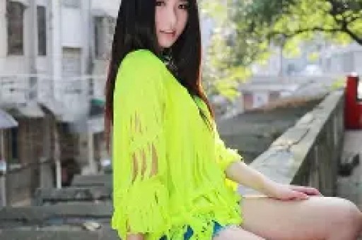 黄一鸣现状曝光！7月14日深夜黄一鸣男友直播坦言被封号后情绪长期低落生活日益拮据